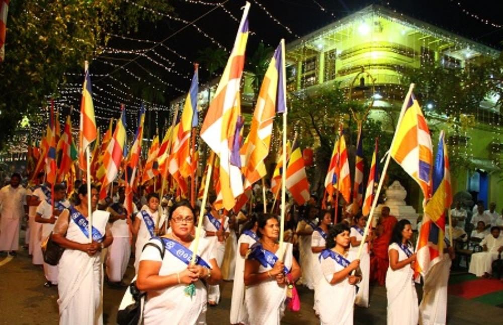 Torch bearers, whip crackers, and flag bearers 3 gangarma nawam maha perahara